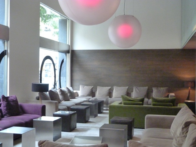lobby salon
