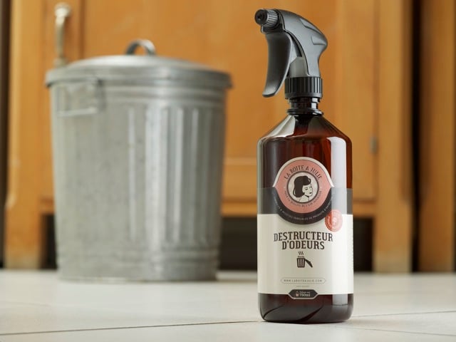 Destructeur Odeurs_BAJ419