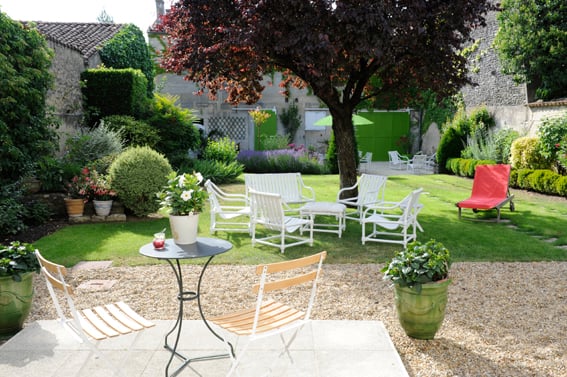 Les-tilleuls- Cognac-credit-Martine-Mouchy