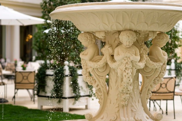 Le-Bristol-Paris-Jardin