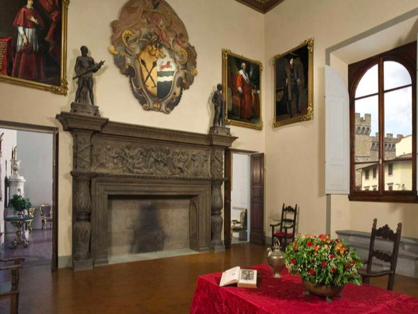 Palais Gondi Florence