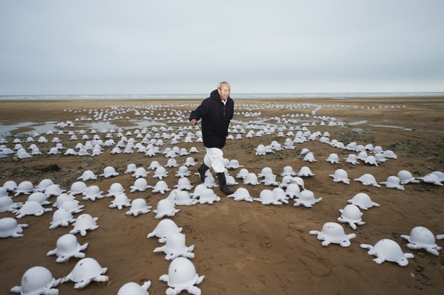Rachid Khimoune Omaha Beach 05 06 2011__050