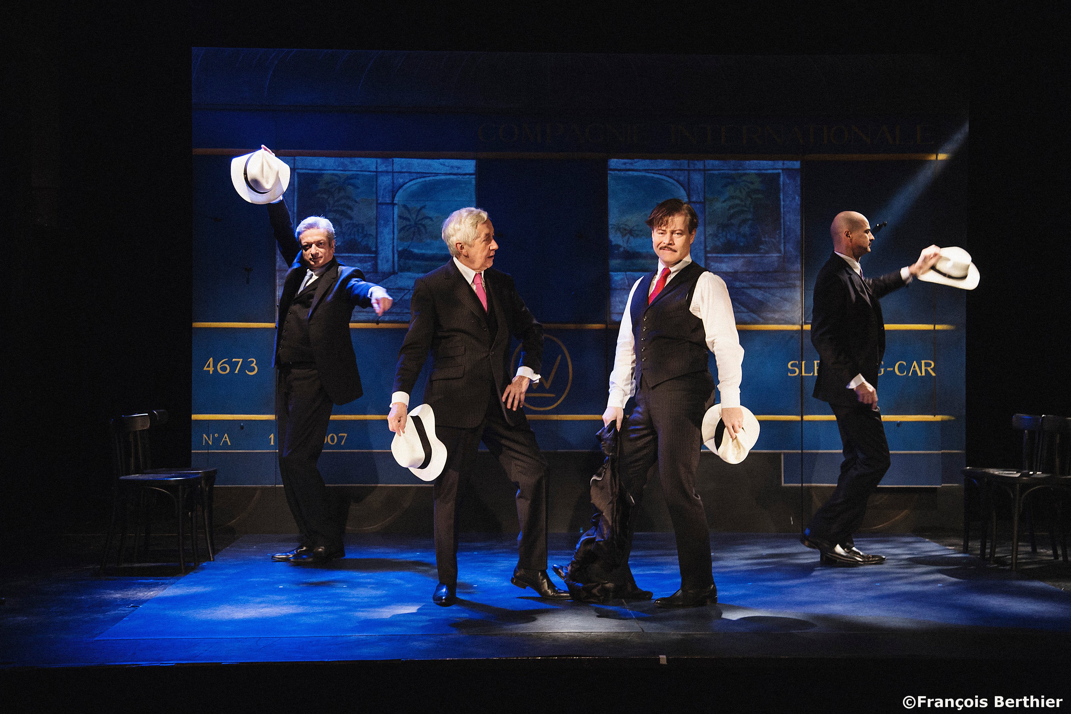 VOYAGES AVEC MA TANTE (danse) Photo Libre (c)Francois Berthier