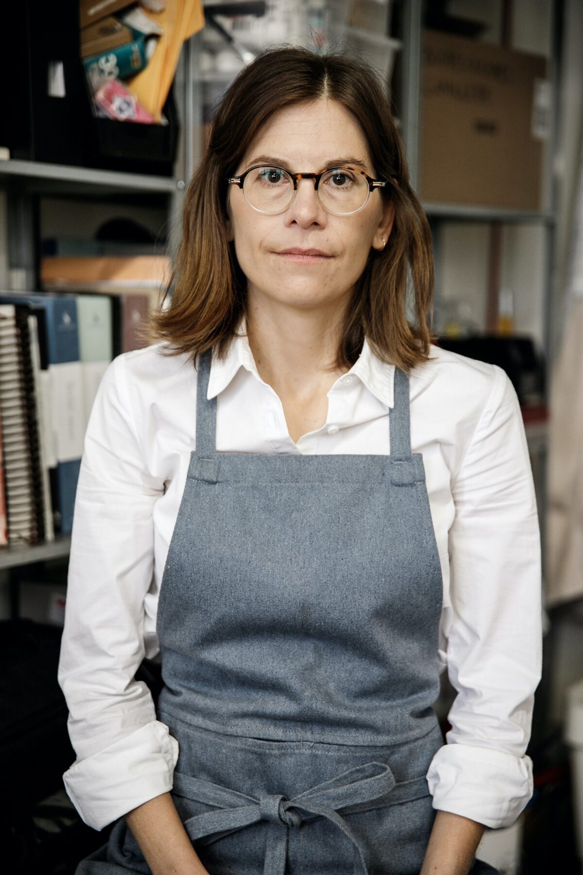 Camille Ouelette, fondatrice de la marque de joaillerie "Camillette " dans son atelier-boutique à Montréal.