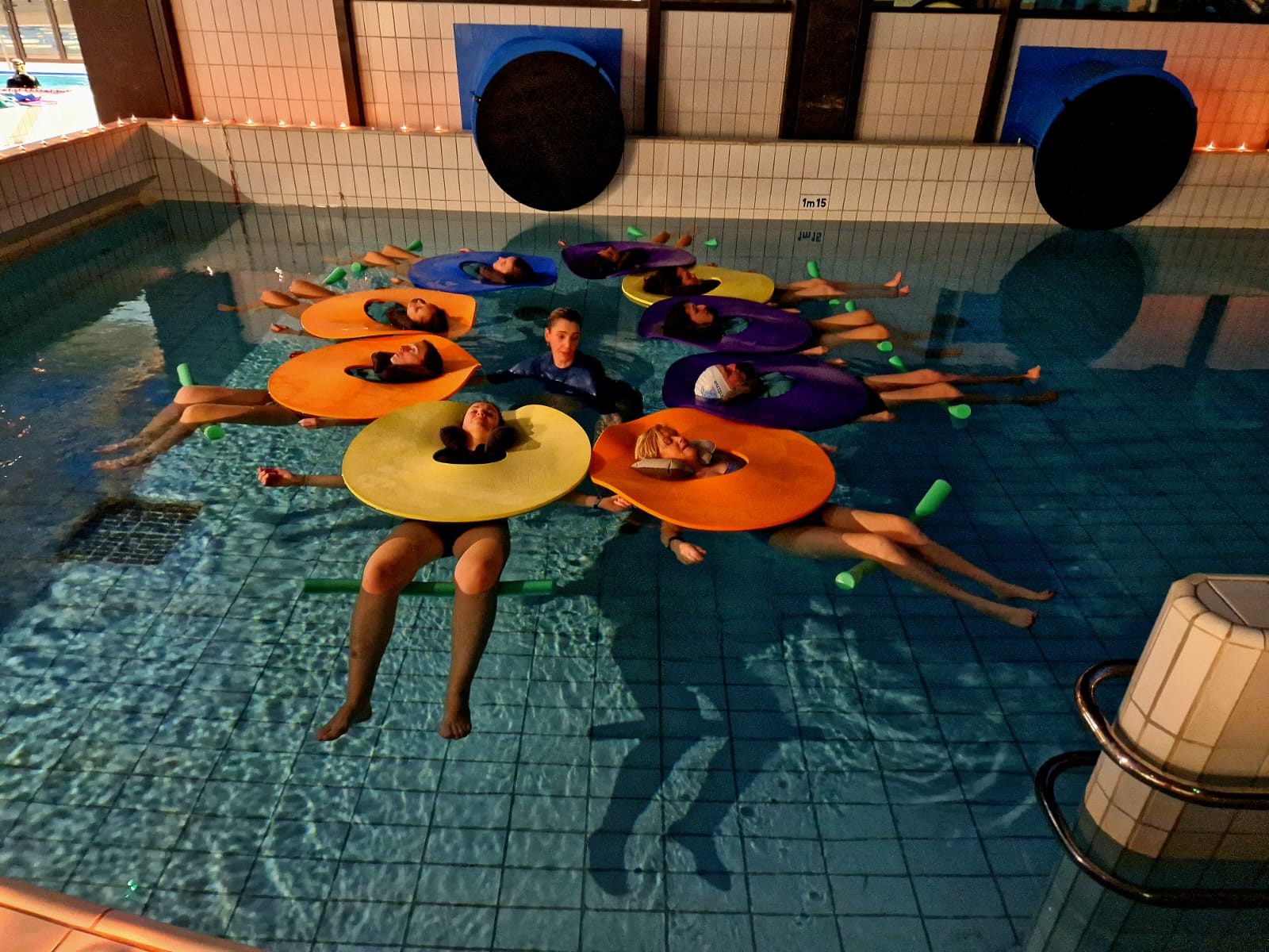 Séance d'aguasogro sous la bienveillance attentive de Marie Heurtier